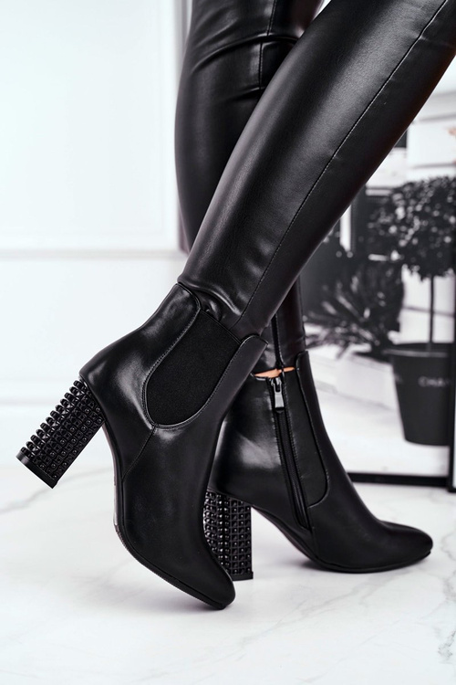 Жіночі чоботи на високому каблуці Black In Your Eyes