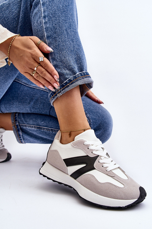 Жіноче сіре спортивне взуття Chloette