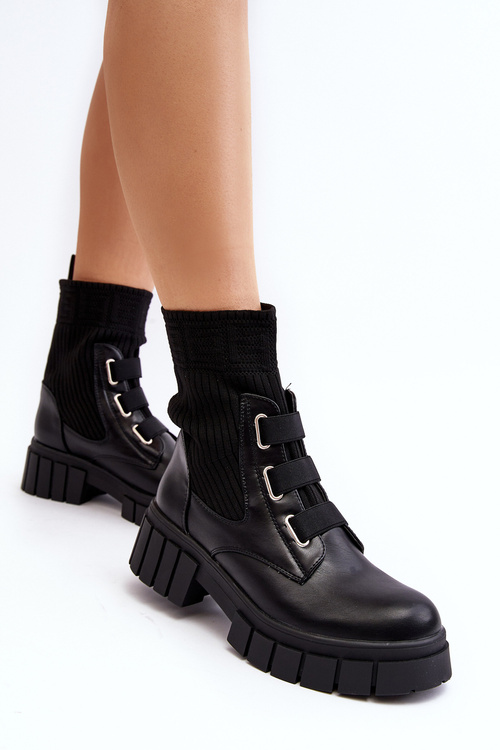 Черевики на плоскій підошві з носком чорного іногоя