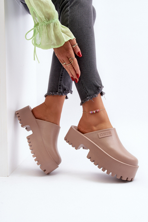 Жіночі шорти на масивній підошві Big Star NN274015 Білі