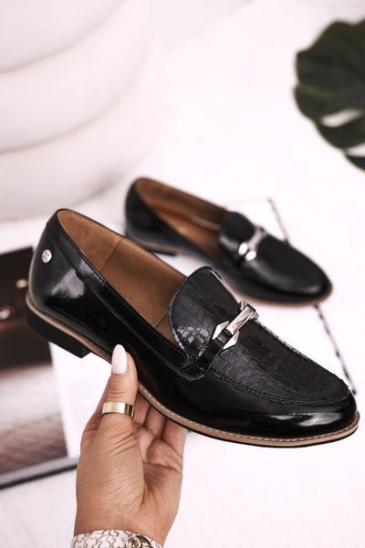 Жіноче взуття Maciejka Lacquered Loafers Black 4099A-01/00-1