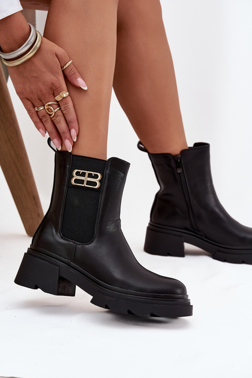Жіночі чоботи на шнурівці з золотим деталлю ізольовані чорні Serene