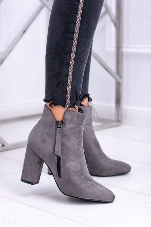 Жіночі сірі чоботи на шпильці замшеві Egida