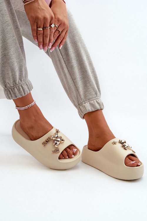 Жіночі легкі поролонові шльопанці з прикрасами бежевого кольору Orchia