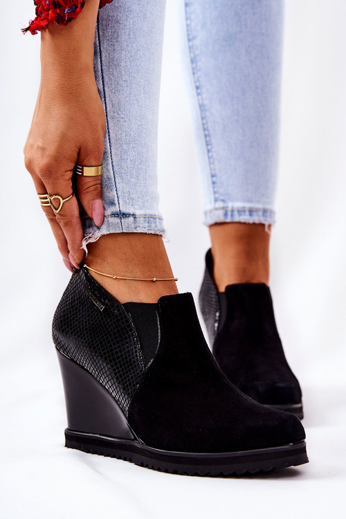 Черевики на шнурівці зі звіриним візерунком Monnari 0990-020 Чорні