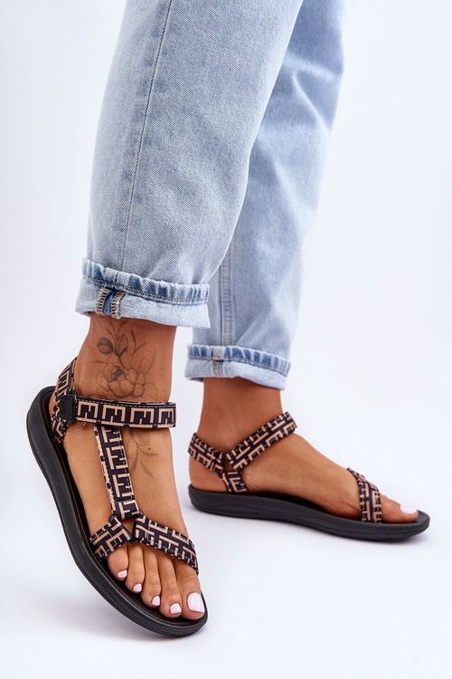 Жіночі атласні спортивні босоніжки Чорно-бежеві Victory