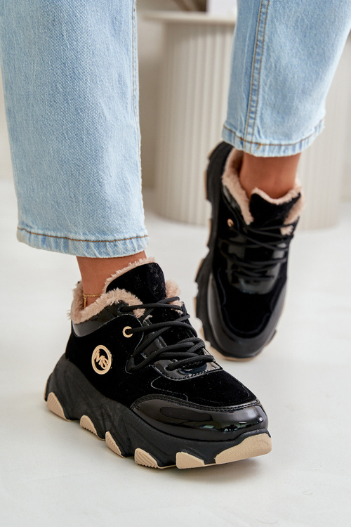 Жіноче спортивне взуття на шнурівці, утеплена на платформі, чорні Verioras