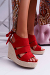 Червоні жіночі босоніжки Yenga на підборах