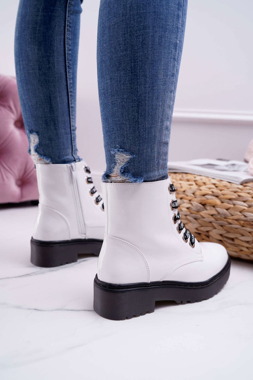 Жіночі лаковані білі черевики Sergio Leone TR726 на плоскій каблуці