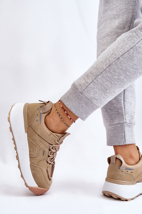 Жіноче спортивне взуття на платформі бежеві Dakari