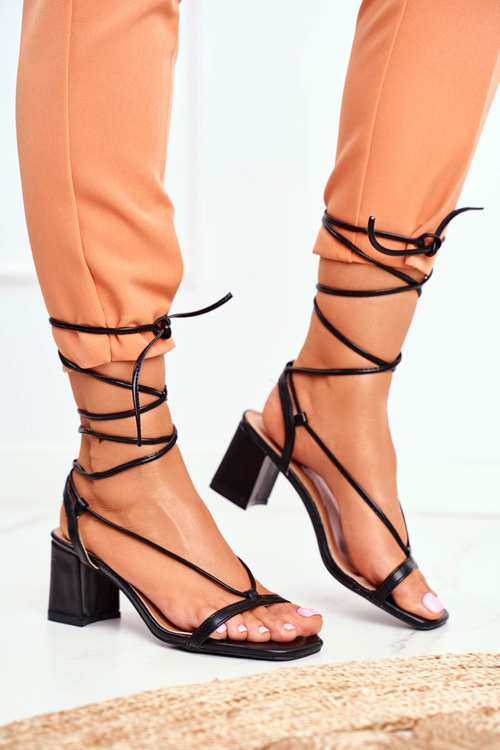 Жіночі багатоярусні босоніжки на шпильці Black Morning