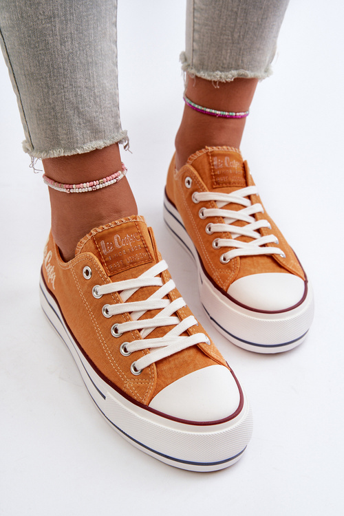 Жіночі кросівки на товстій підошві Lee Cooper LCW-24-31-2216 Помаранчеві