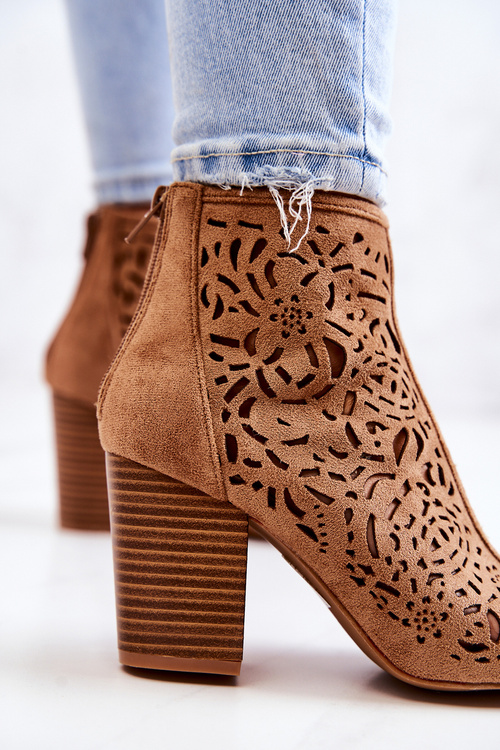 Ажурні чоботи на шпильці Camel Brittany