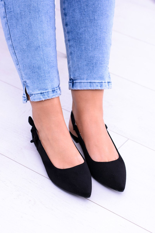 Жіночі балетки Howla з чорними шипами