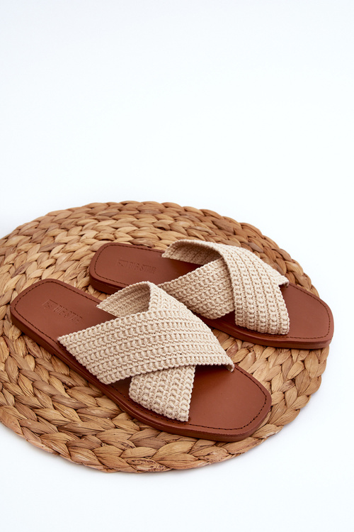 Жіночі сандалі на плоскій підошві Big Star NN274078 Бежеві