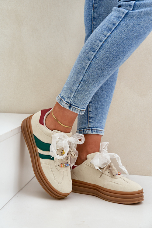 Жіночі Кросівки З Пришивками Бежеві Jariana