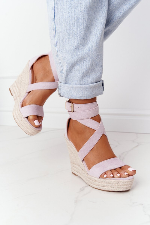 Босоніжки на танкетці з косами фіолетового кольору Лансароте