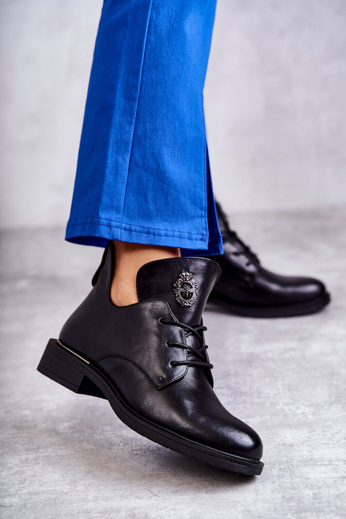 Шкіряні черевики на шнурівці з вирізами Чорні Fabiana