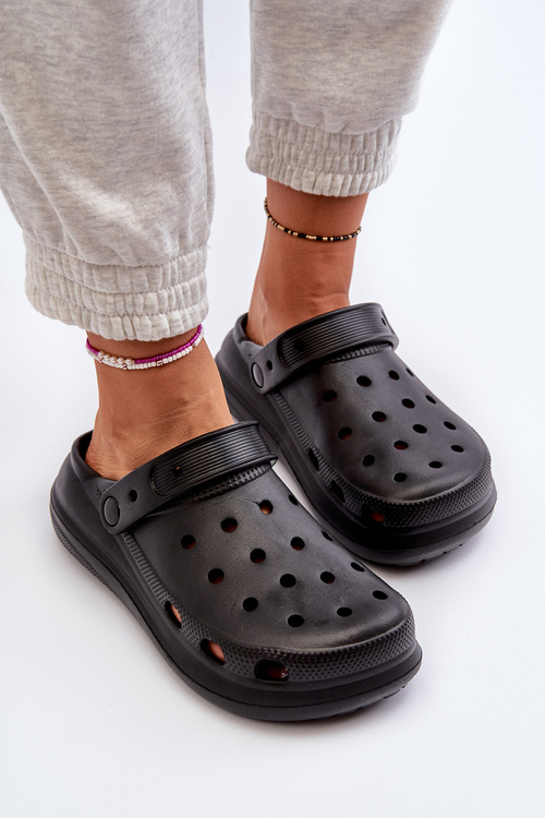 Жіночі чорні поролонові тапочки Ilariana