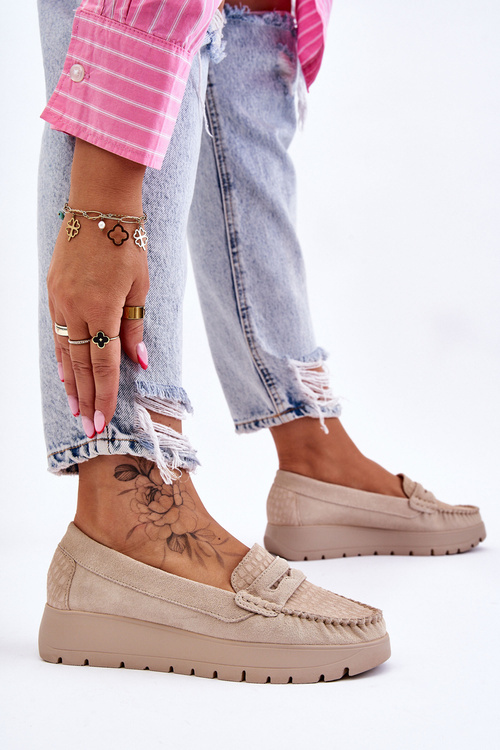 Замшеві лофери на платформі світло-бежеві Milana