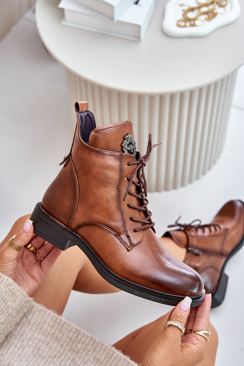 Утеплені ботильйони на плоскій каблуці з декором Camel Leonise