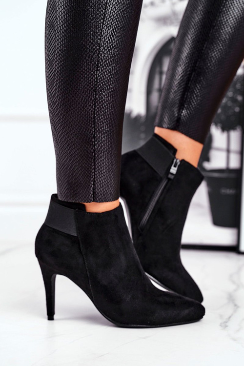 Чоботи жіночі на високому каблуці чорні офісні