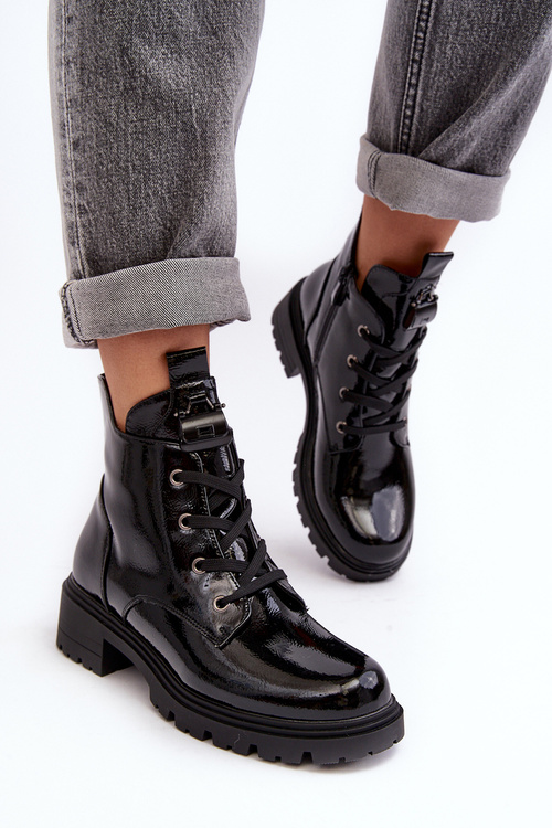 Жіночі лаковані чоботи на блискавці SBarski HY93-91 чорні