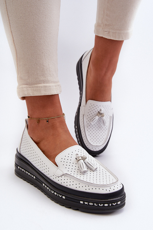 Білі жіночі шкіряні мокасини на платформі Assetnima