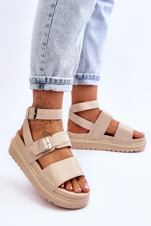 Жіночі босоніжки з ремінцем бежеві Hever