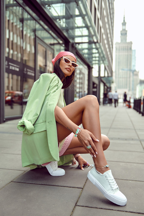 Жіночі кросівки на платформі білі в комплекті