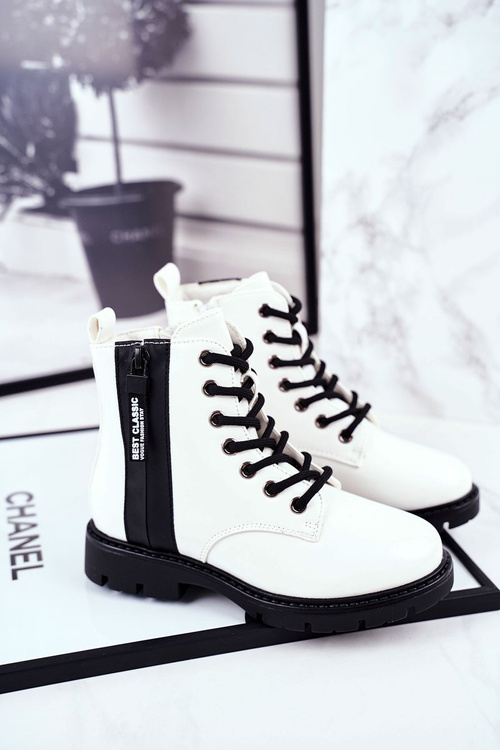 Чоботи дитячі теплі на блискавці лаковані білі сокол