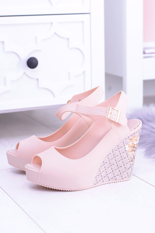 Жіночі бежеві босоніжки Nemesis Anchor