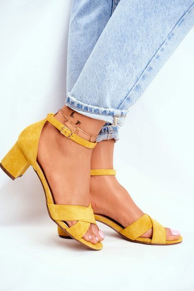 Замшеві босоніжки на високому каблуці Жовті Nela