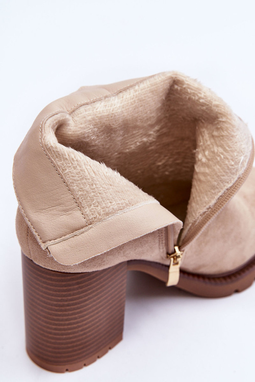 Замшеві чоботи на підборах бежеві Makeline