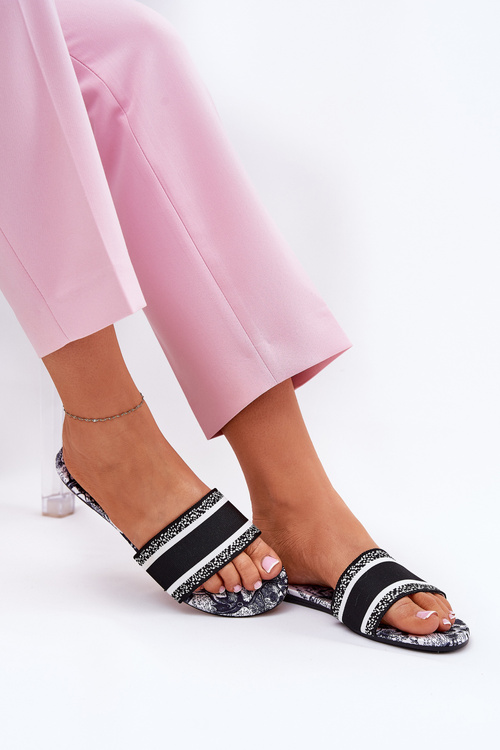 Візерункові Плоскі Жіночі Сандалі Чорні Leysi