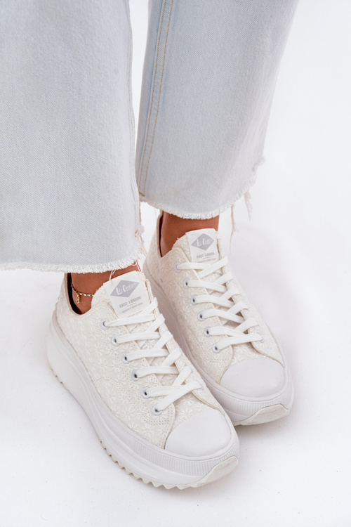 Жіночі Кросівки З Вишивкою На Платформі Lee Cooper LCW-25-31-3465L Білі