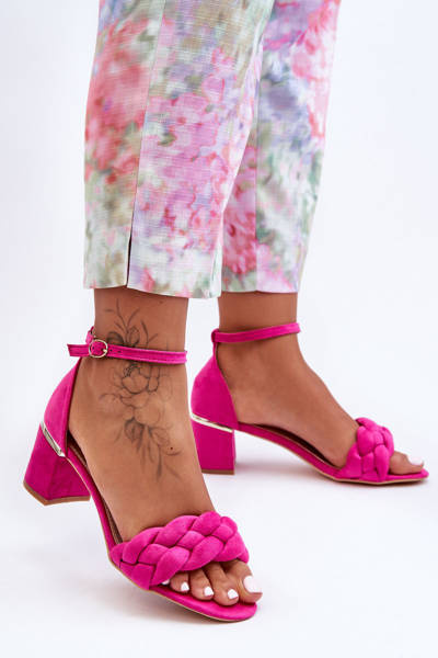 Жіночі замшеві босоніжки з косою Fuchsia Essenza
