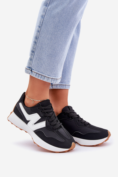 Жіноче Спортивне Взуття Кросівки Чорні Britma