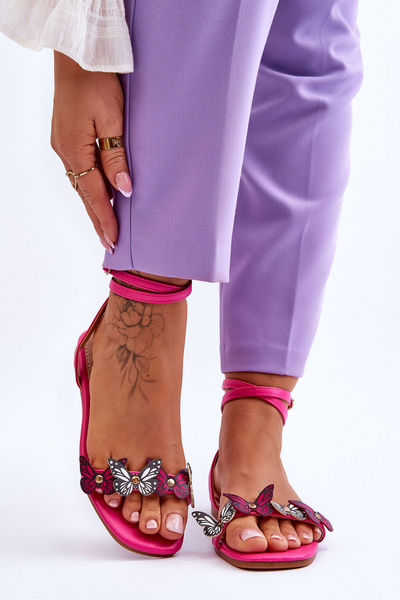 Жіночі босоніжки з декоративними метеликами кольору фуксії Jeane