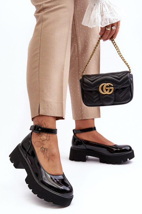 Жіночі глянцеві лофери на низькому каблуці з пряжкою Black Owen