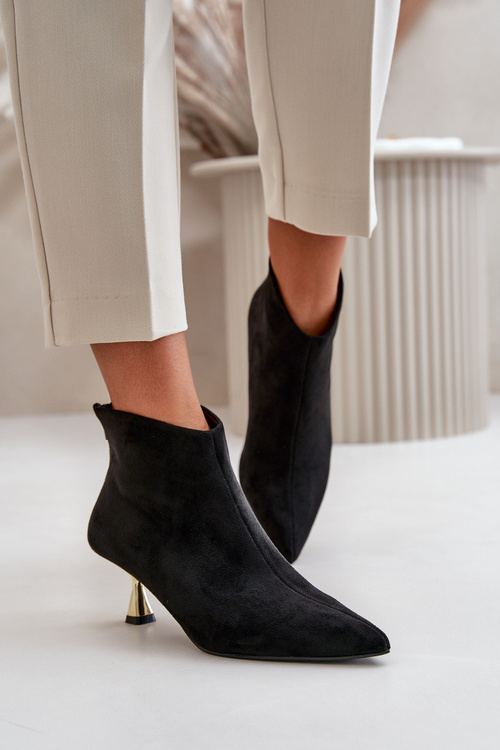 Жіночі еко-замшеві чоботи на шпильці чорні Terlena