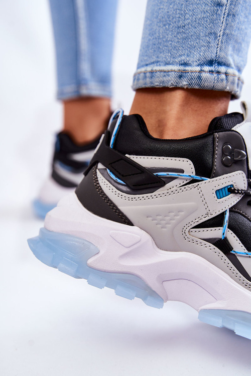 Жіноче спортивне взуття на масивній платформі Big Star KK274386 чорно-сірий