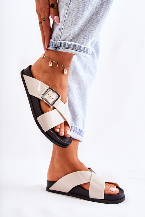 Жіночі гумові тапочки ZAXY JJ285057 Білі