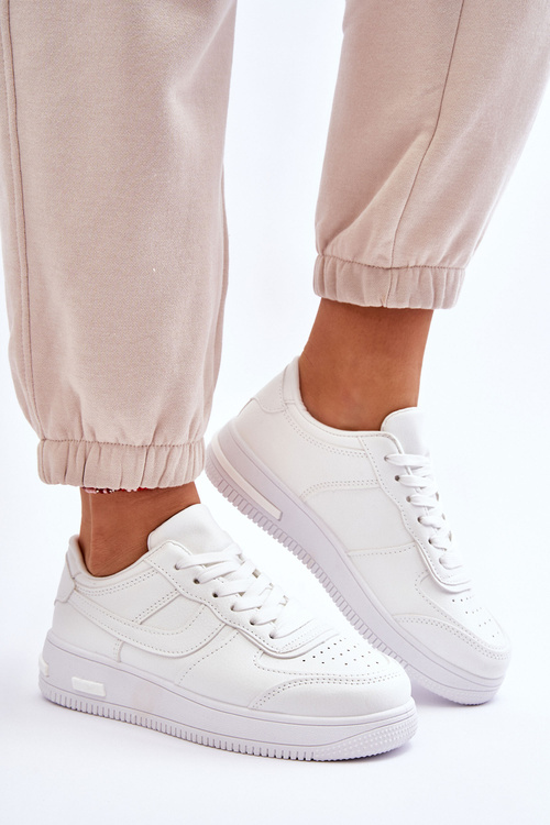 Жіноче спортивне взуття White Rhea