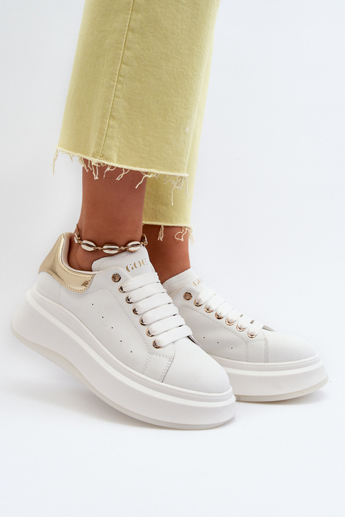 Жіночі шкіряні кросівки GOE NN2N4031 Білі