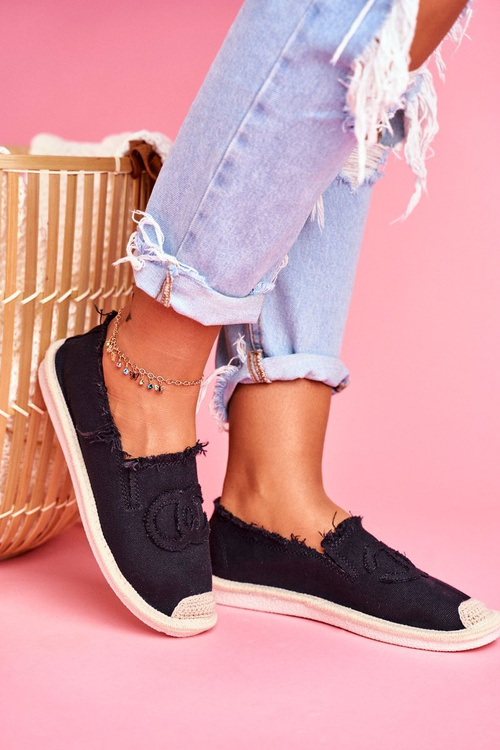 Класичні жіночі еспадрільї чорного кольору