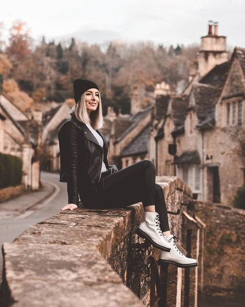 Жіночі високі чоботи Glans White Buena на плоскому каблуці