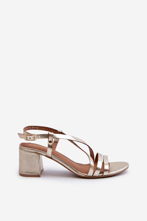 Замшеві босоніжки на низькому каблуці Maciejka 06653-25 Золотий