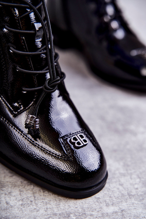 Черевики лаковані з декором Black Betrix