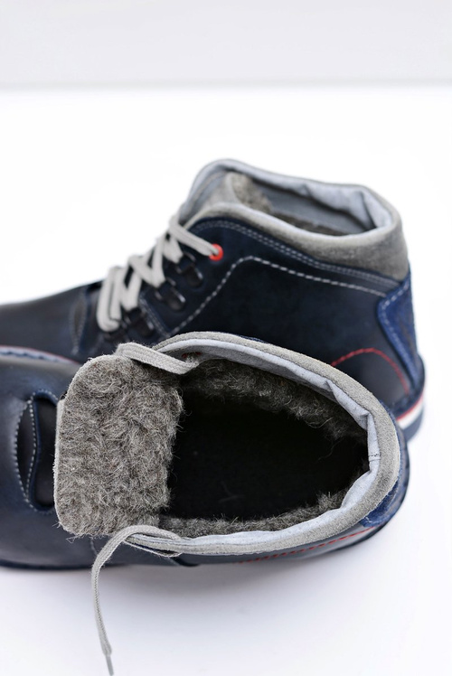 Темно-сині чоловічі шкіряні утеплені черевики Teslo